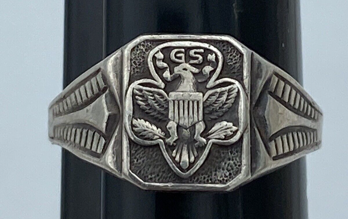 Vintage 1950s Girl Scout Ring Sterling Silver band - Size adjustable