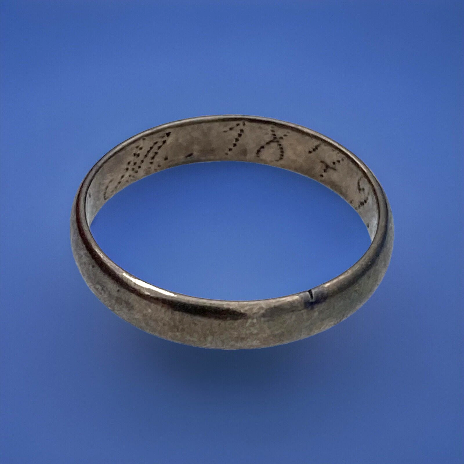 14K Gold Victorian Antique Band Engraved 1879 Initialed K.M.