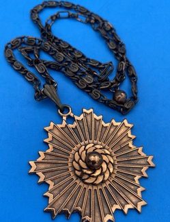 Vintage Copper MCM Modernist Starburst Pendant & Snail Link Chain Necklace w Box
