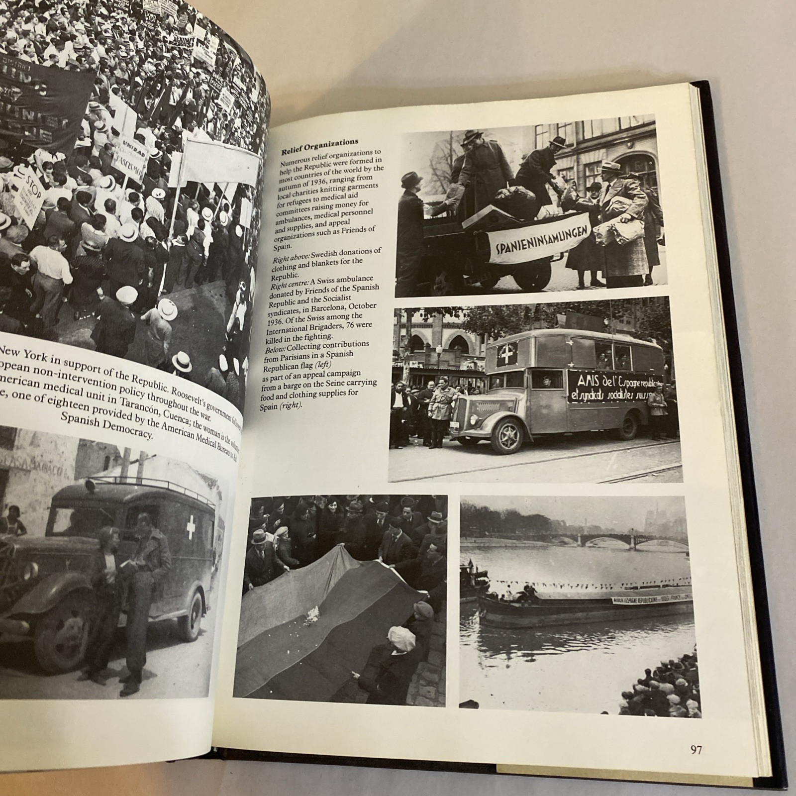 The Spanish Civil War A History in Pictures / 1st Edition 1986 - Image 9