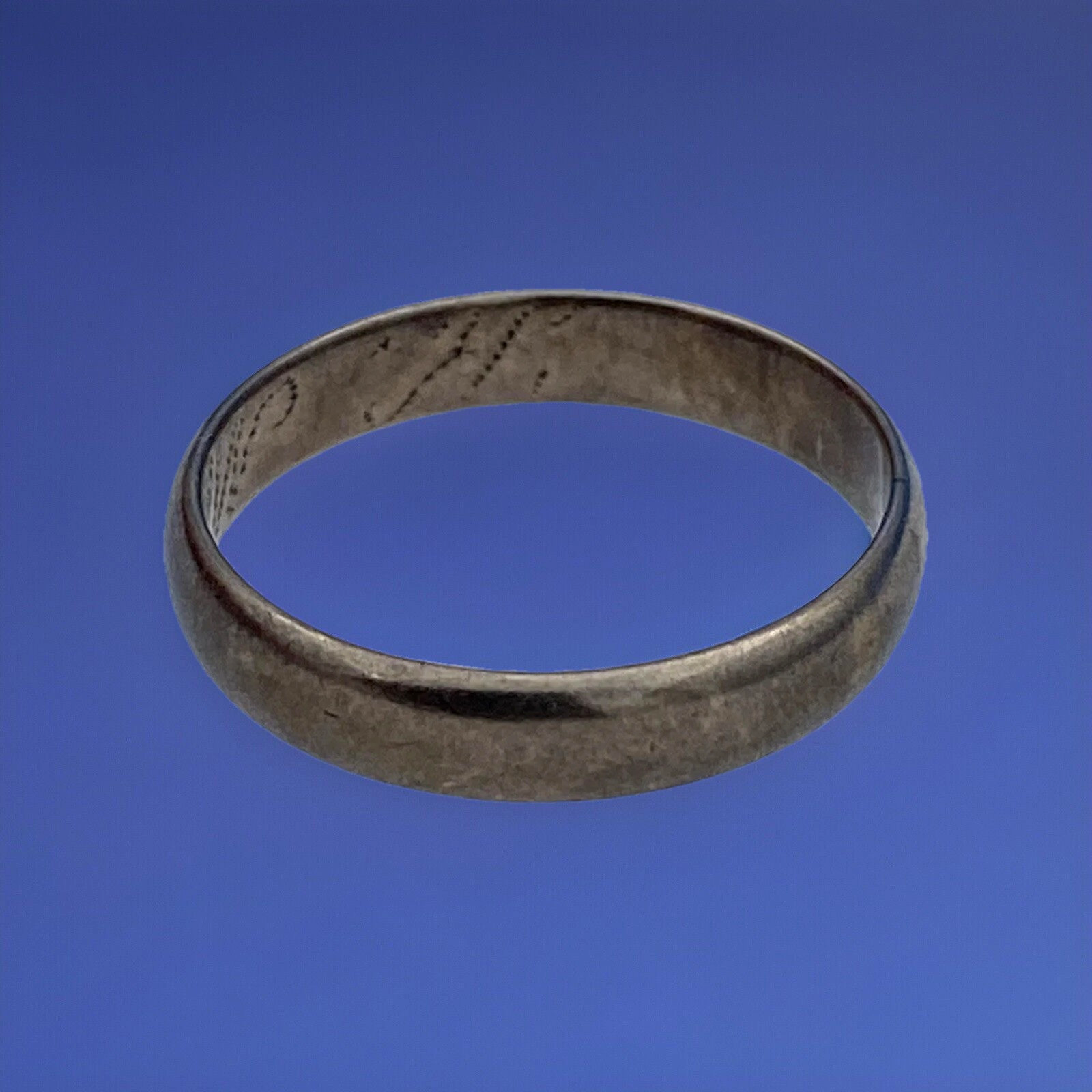 14K Gold Victorian Antique Band Engraved 1879 Initialed K.M. - Image 2