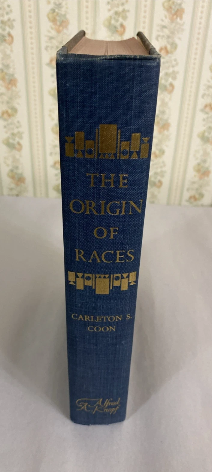 1962 First Ed The Origin of Races Carleton S. Coon Knopf Borzoi Hardcover Anthro