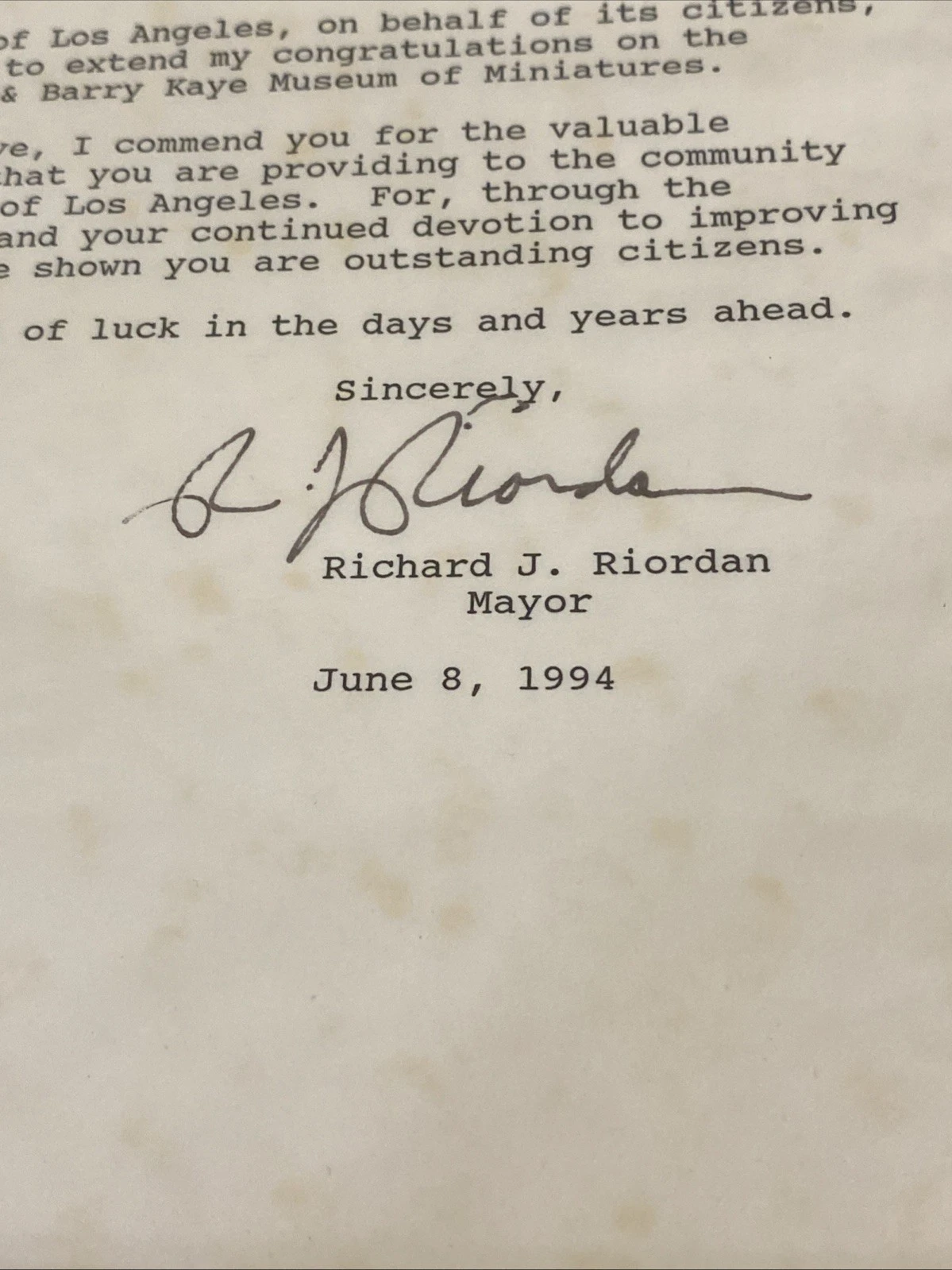 City of Los Angeles 1994 Commendation Signed by Mayor Richard Riordan - Image 2