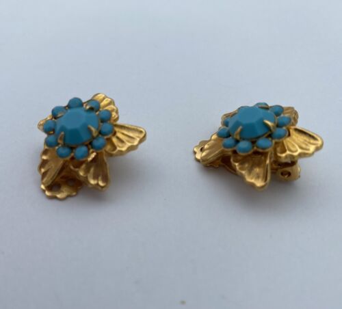 Vtg 1950’s -1960’s Blue Faux Stone Gold Toned Bracelet w/Clip On Earrings Set - Image 8