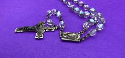 Vtg Aurora Borealis Crystal Faceted Glass Rosary ITALY, Virgin Mary Christianity - Image 8