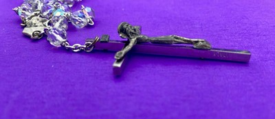 Vtg Aurora Borealis Crystal Faceted Glass Rosary ITALY, Virgin Mary Christianity - Image 10
