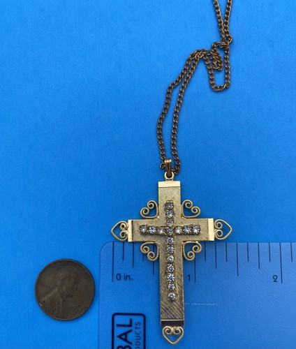 Vintage, Regal Gems, Rhinestone Gold Tone Cross Pendant Necklace, Christianity - Image 12