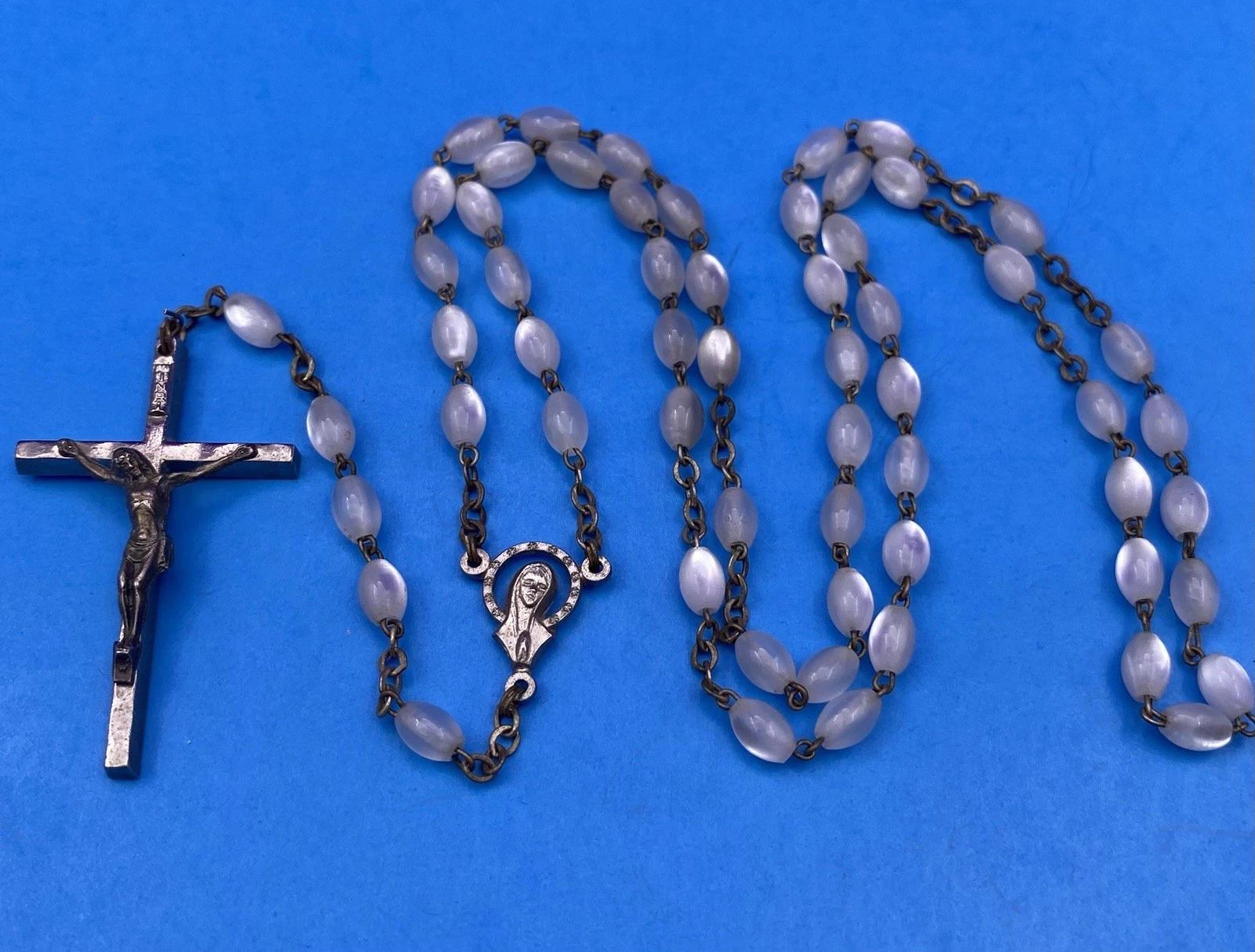Vtg MoonGlow Glass Oval Bead Rosary, Virgin Mary, Jesus, Italy, Christianity 18” - Image 2
