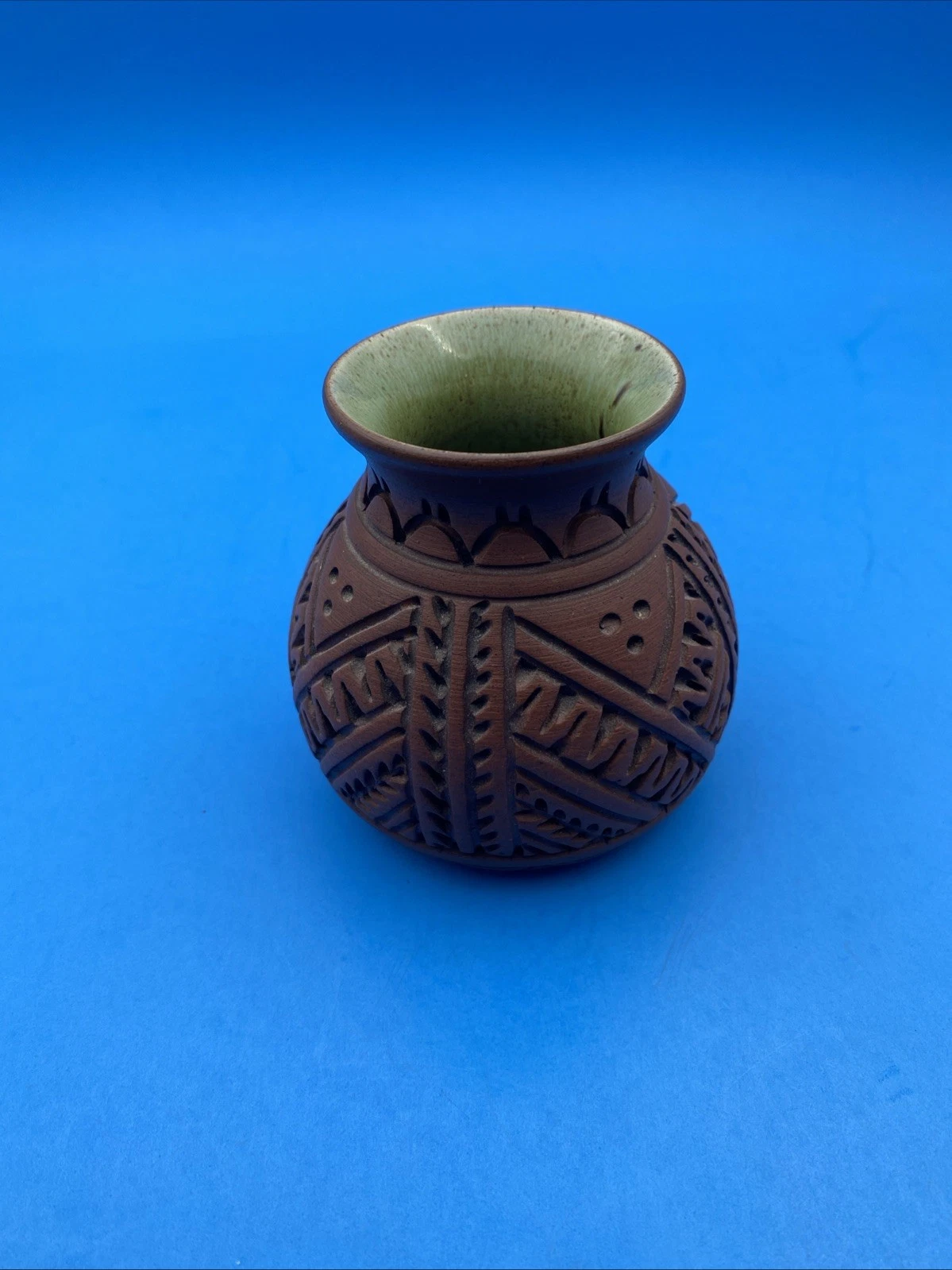 Six Nations Mohawk Pottery carved redware bud vase, green interior, signed, #8 - Image 3