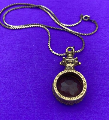 Vtg Cognac Brown Glass Intaglio Cameo Pendant with Goldtone Necklace, Gorgeous - Image 6