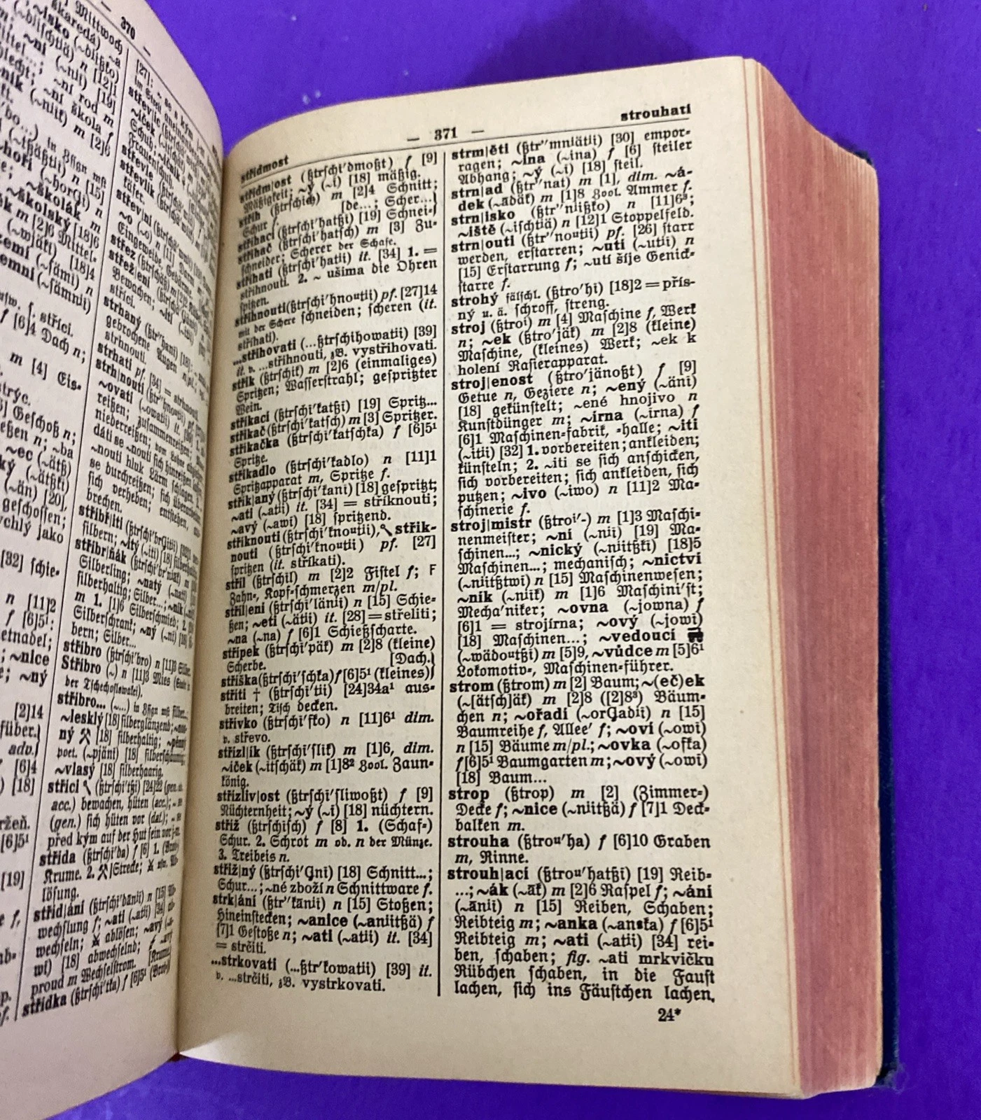 1929 Langenscheidt Czech German Pocket Dictionary Kabesch 5th Ed - Image 9