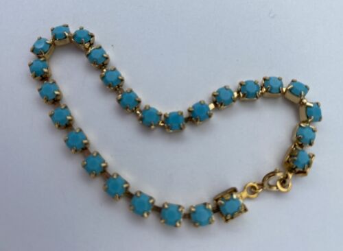 Vtg 1950’s -1960’s Blue Faux Stone Gold Toned Bracelet w/Clip On Earrings Set - Image 12