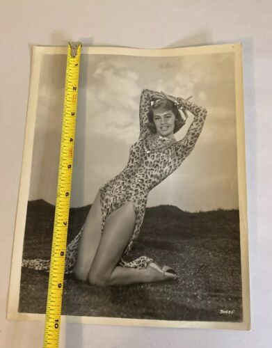 CYD CHARISSE IN "PARTY GIRL" - Original 8X10 PUBLICITY PHOTO - Image 7